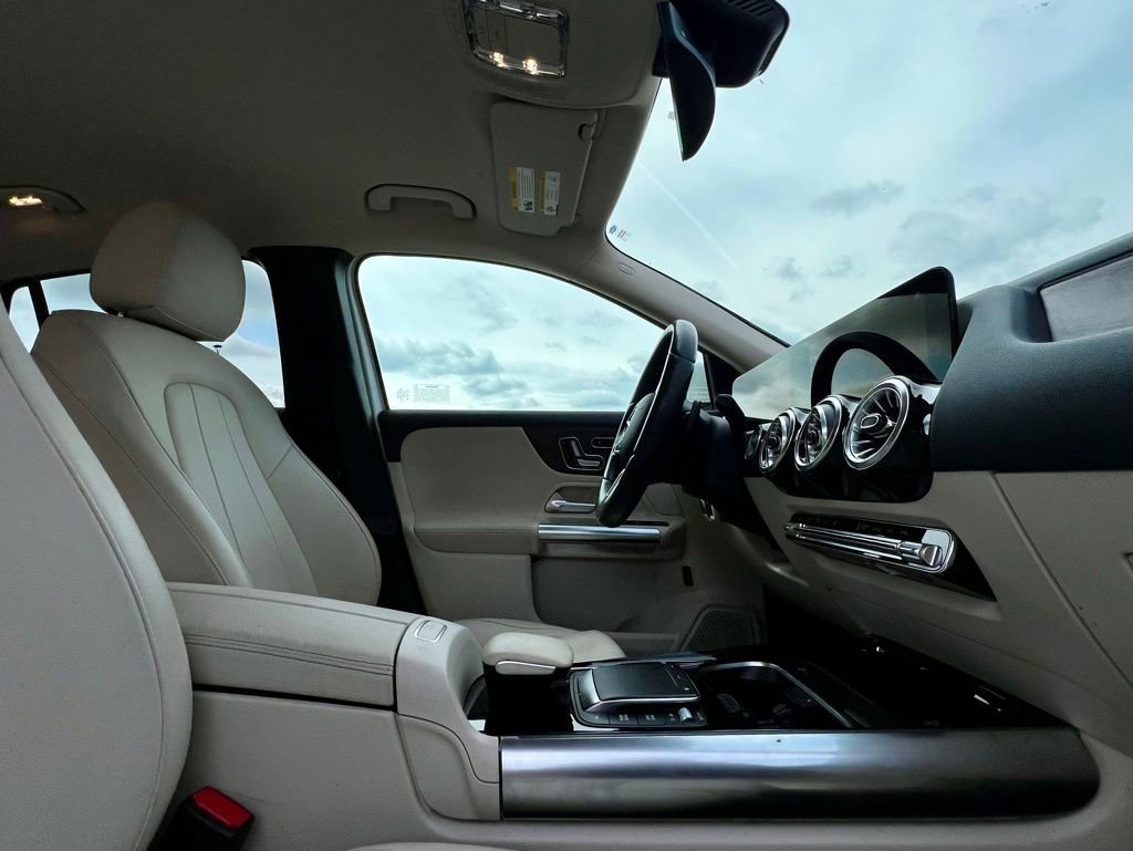 Certified 2023 Mercedes-Benz GLA 250 4MATIC image 17