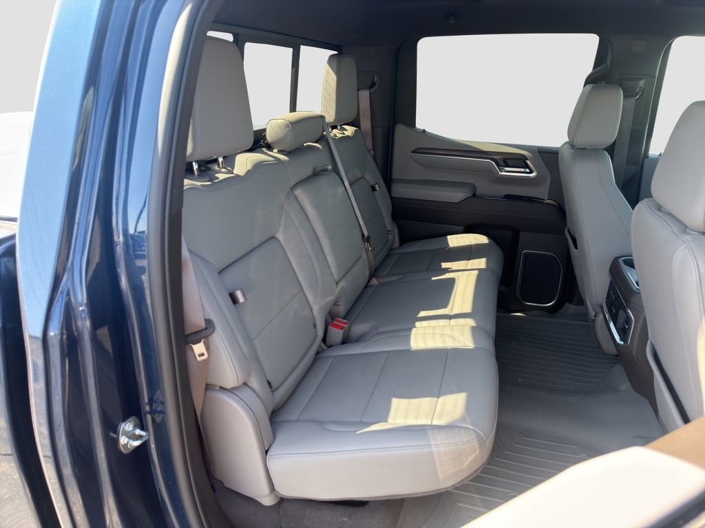 Used 2022 GMC Sierra 1500 SLT w/ SLT Convenience Package image 26
