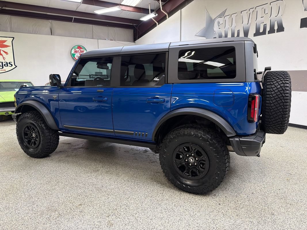 Used 2021 Ford Bronco First Edition AWD/4WD image 4