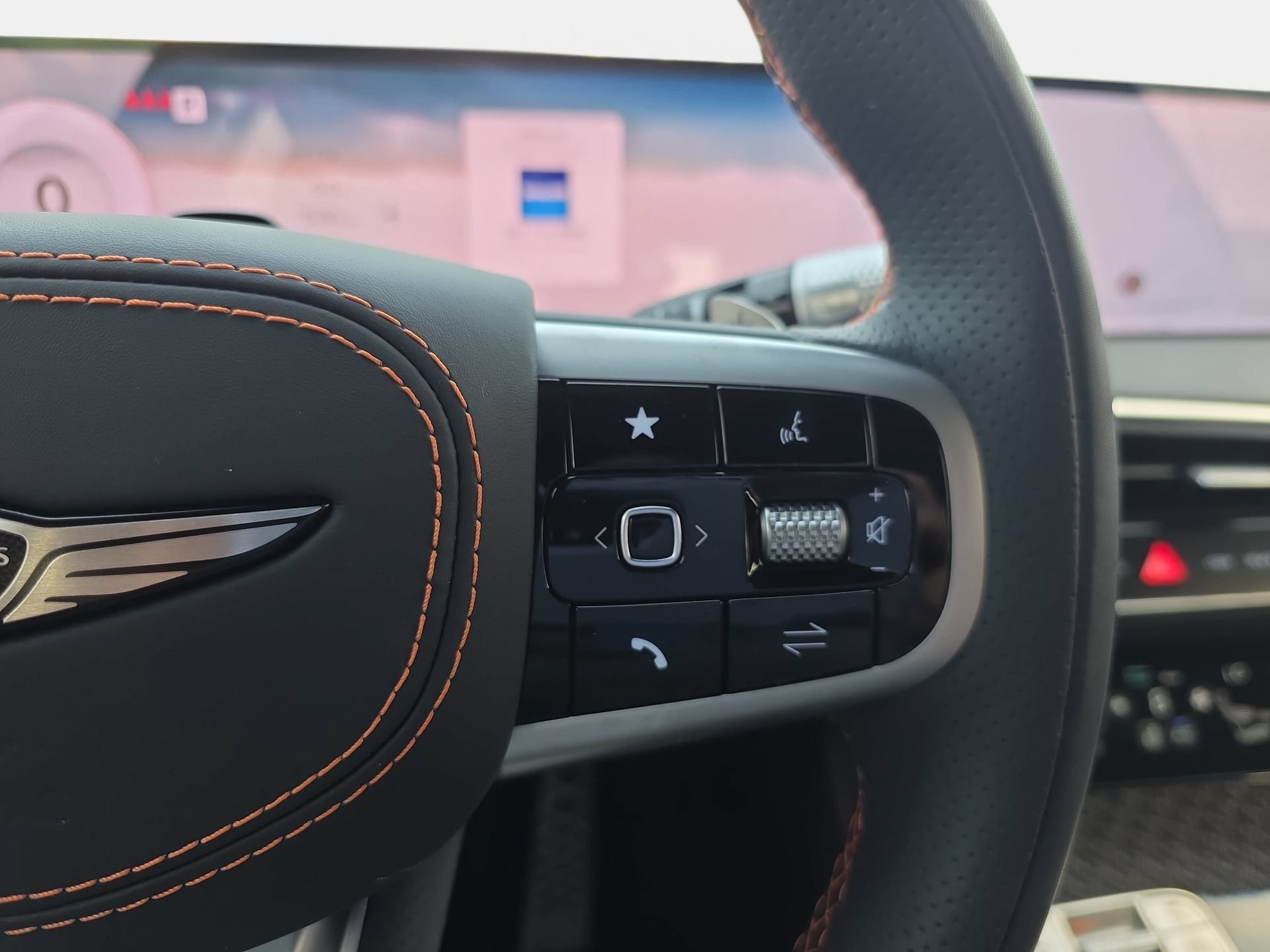 Used 2026 Genesis GV70 3.5T Sport Prestige AWD/4WD image 18