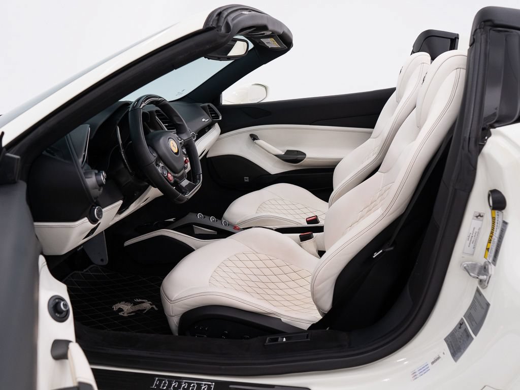 Used 2018 Ferrari 488 Spider RWD image 23