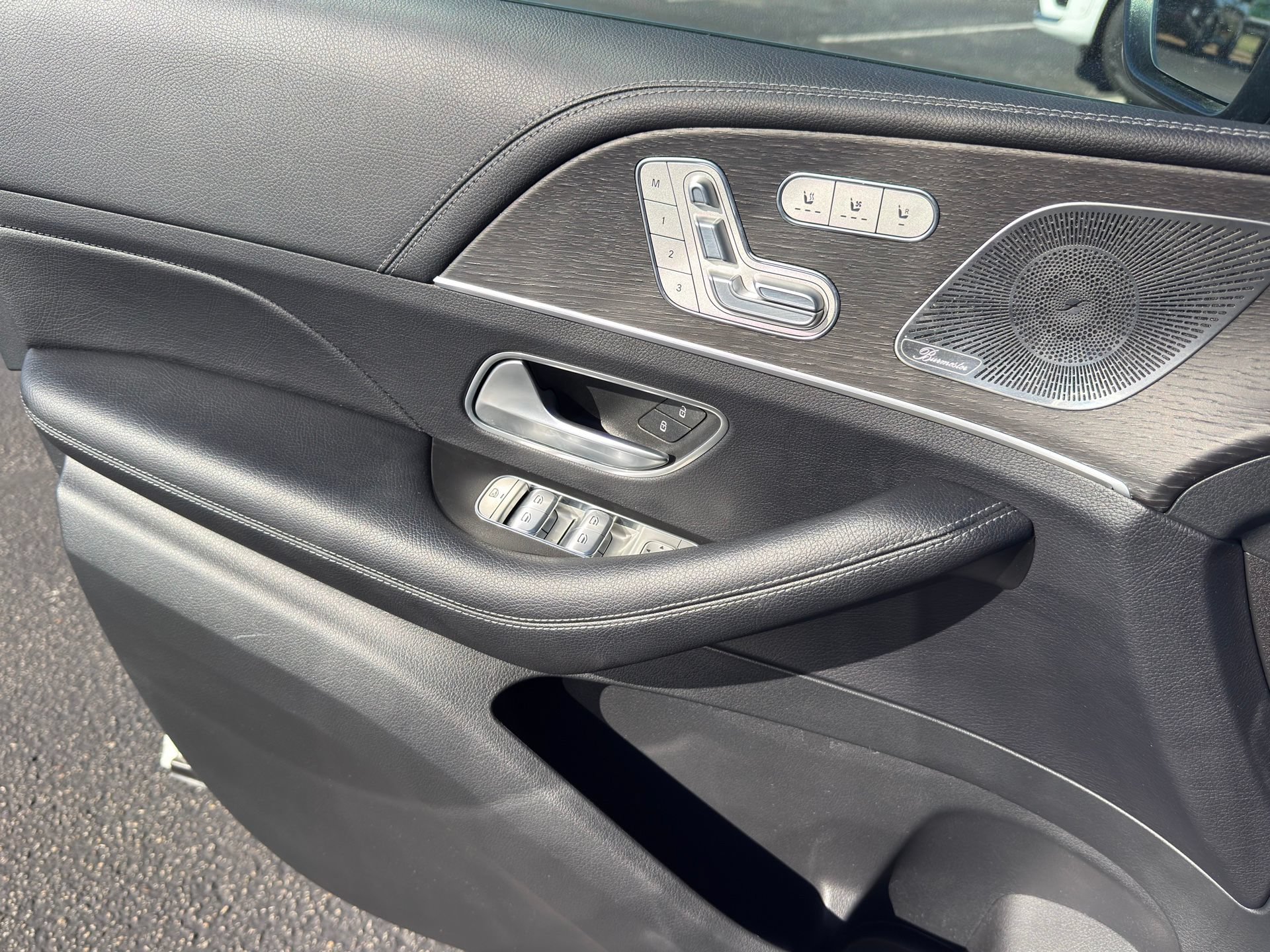 Used 2024 Mercedes-Benz GLE 350 4MATIC image 21