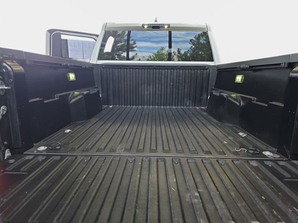 Used 2024 Toyota Tacoma TRD Off-Road AWD/4WD image 14