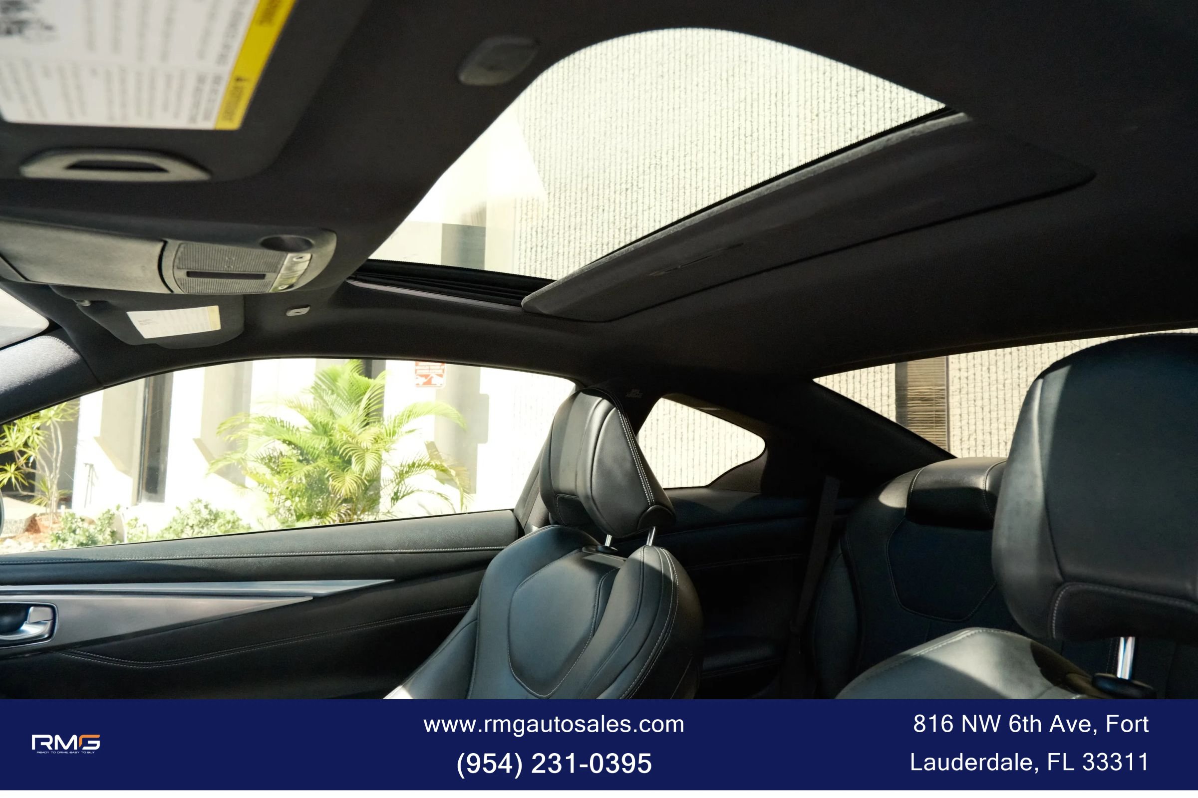 Used 2018 INFINITI Q60 3.0t Luxe RWD image 16