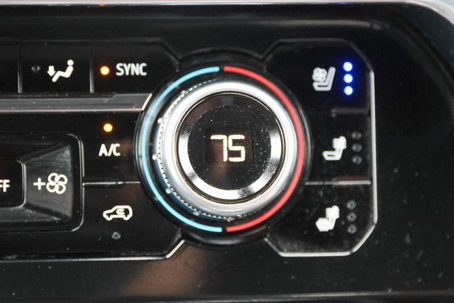 Used 2024 GMC Sierra 3500 Denali Ultimate image 31