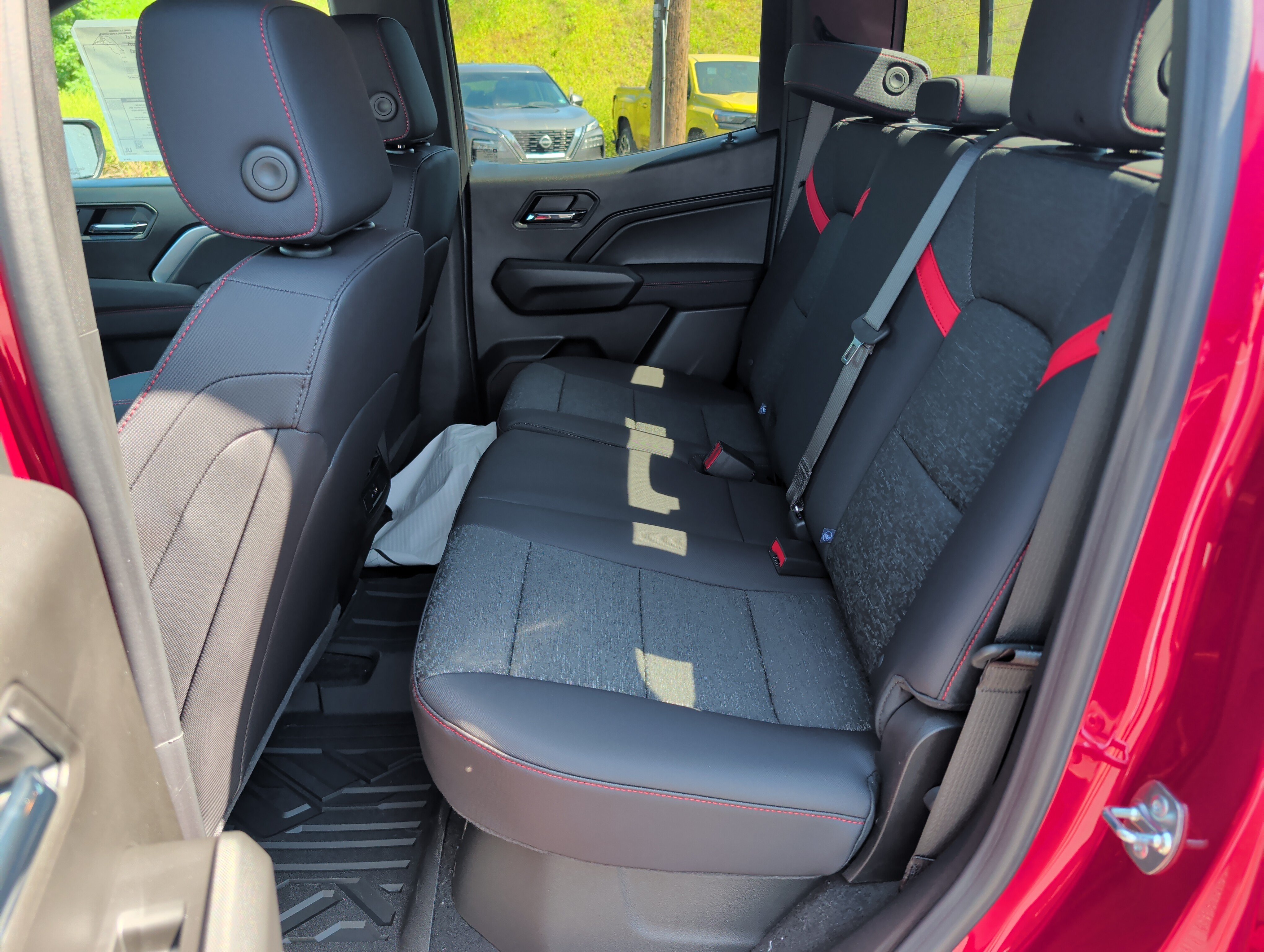 New 2026 Chevrolet Colorado Z71 AWD/4WD image 12