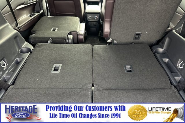 New 2026 Ford Explorer Platinum image 16