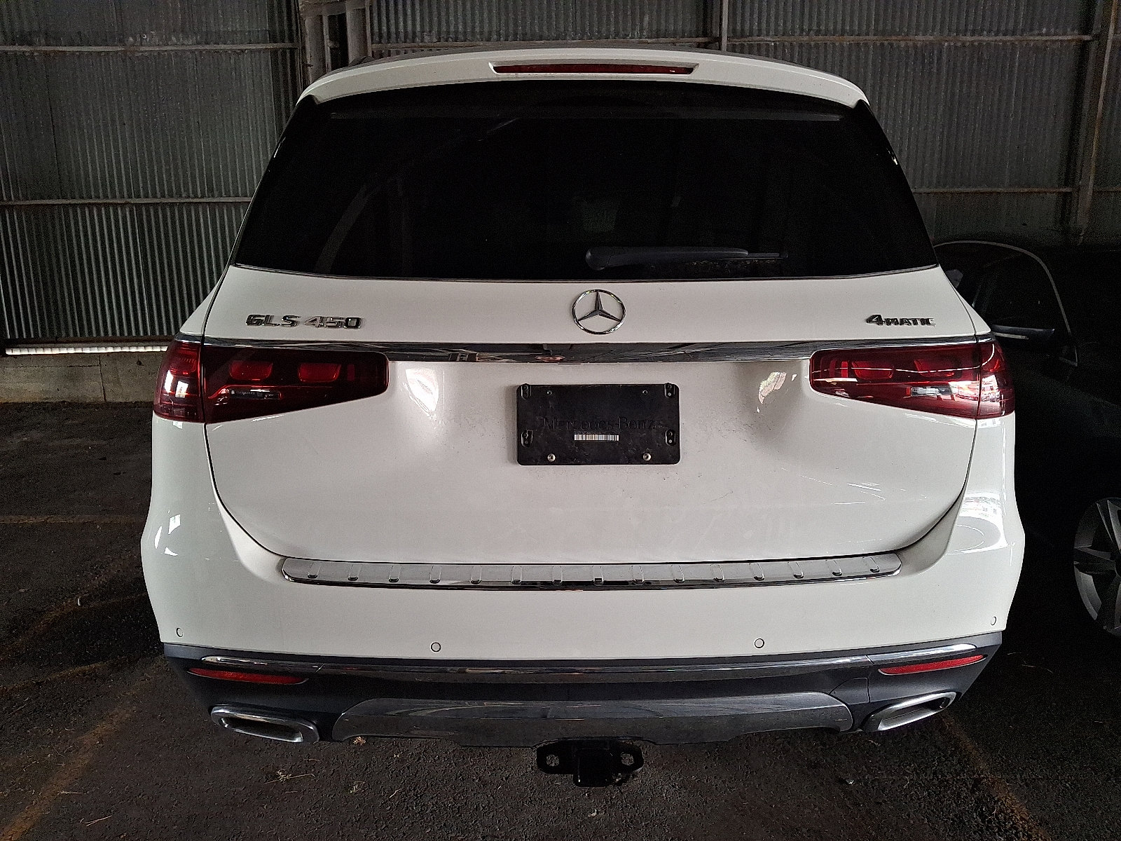 Used 2024 Mercedes-Benz GLS 450 4MATIC image 2