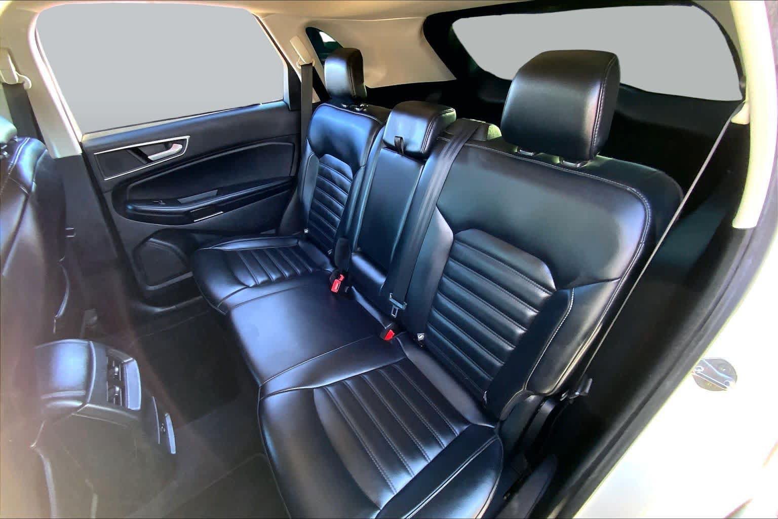 Used 2022 Ford Edge SEL AWD/4WD image 21