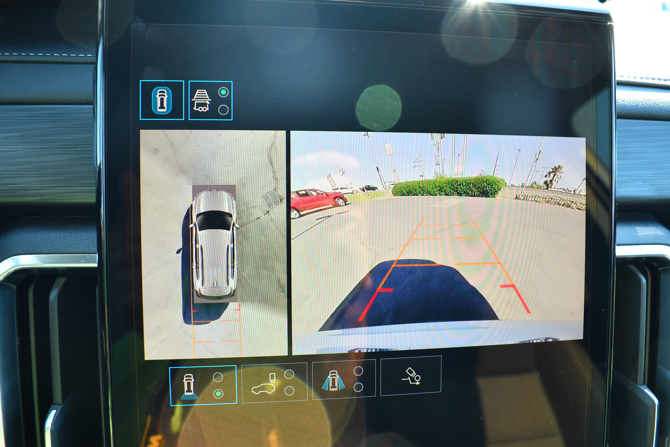 Used 2025 GMC Acadia Elevation FWD image 14