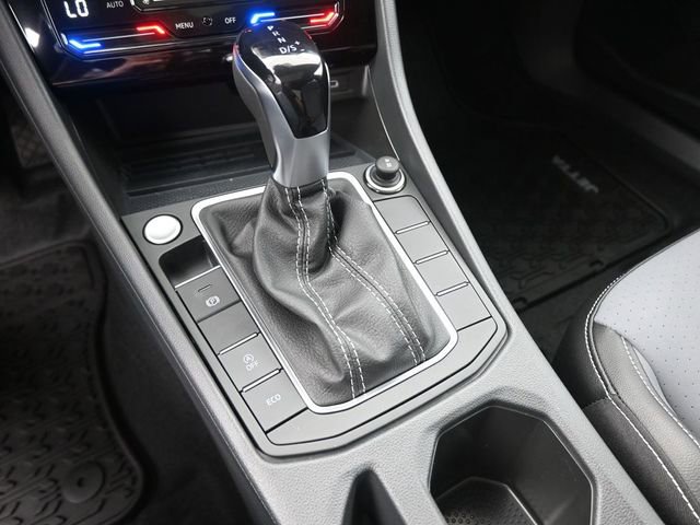 New 2026 Volkswagen Jetta SE FWD image 4