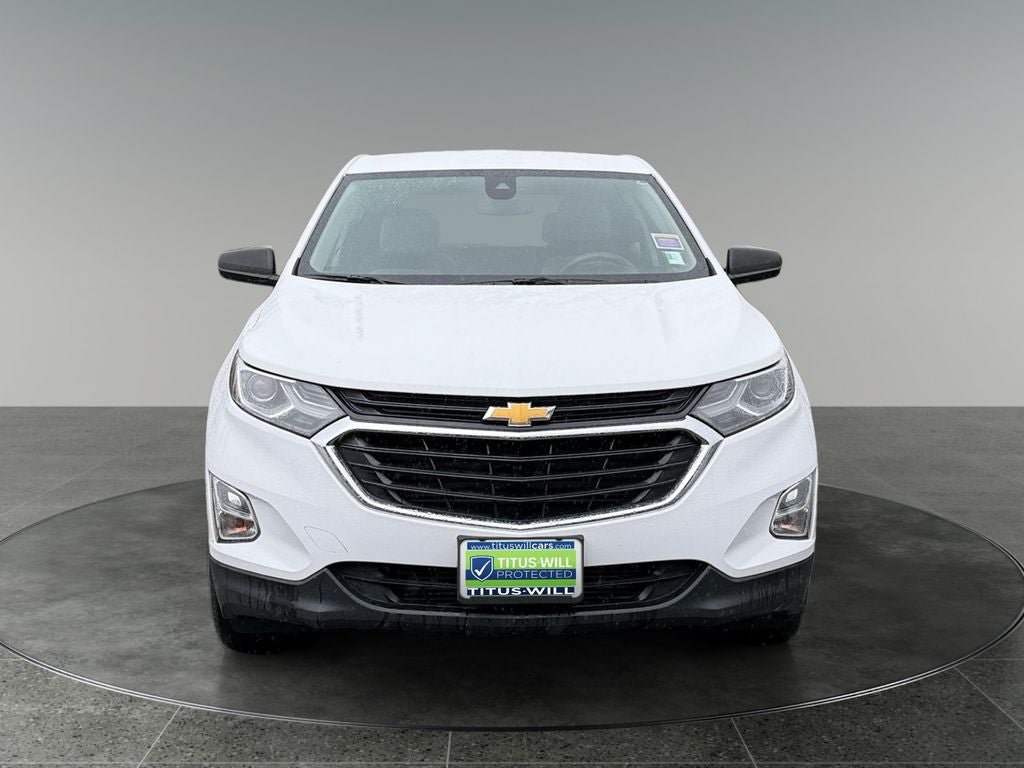Used 2020 Chevrolet Equinox LS AWD/4WD image 2