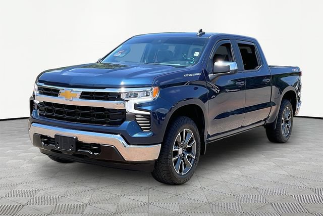 Used 2023 Chevrolet Silverado 1500 LT AWD/4WD image 3