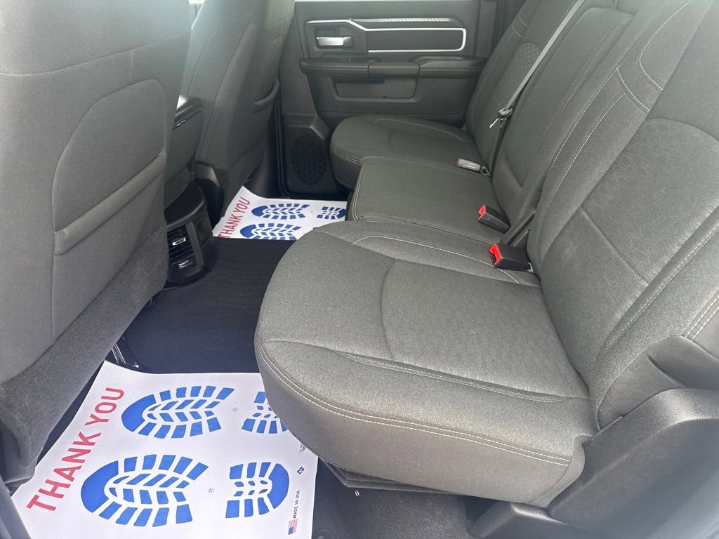 Used 2025 RAM 2500 Big Horn AWD/4WD image 32