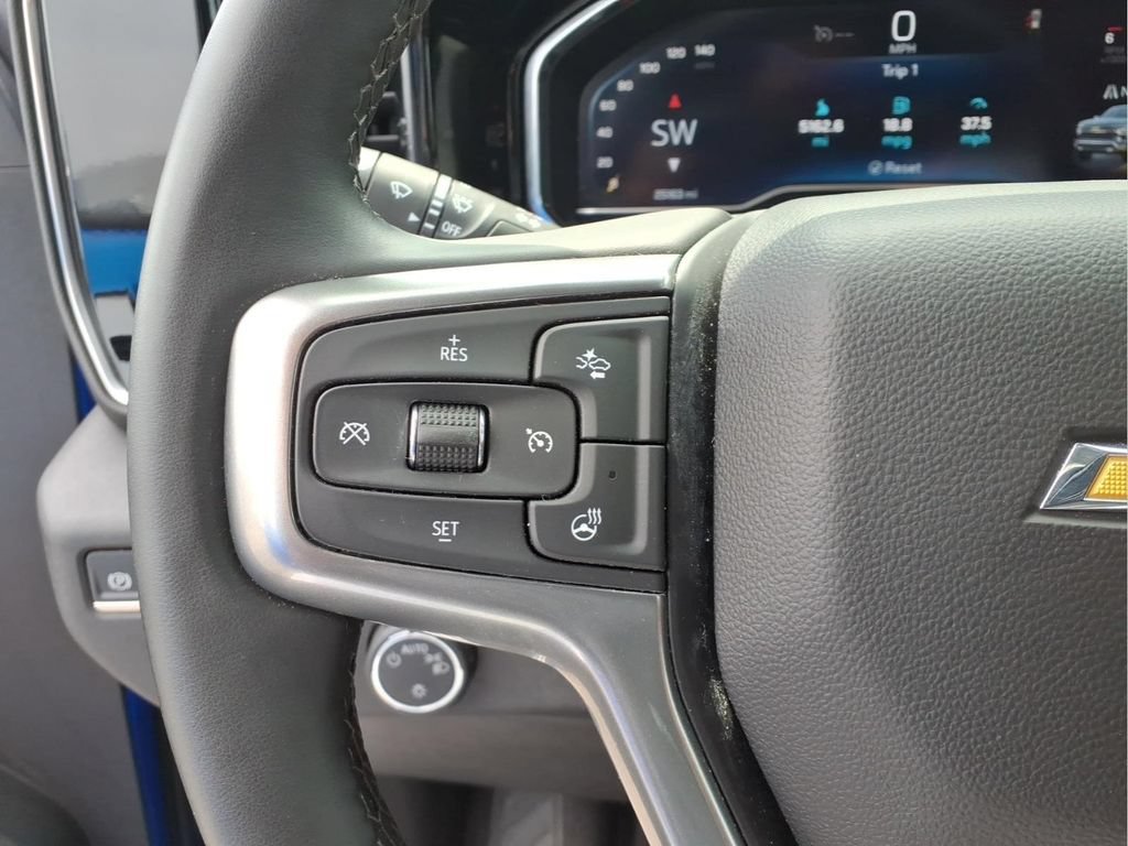 Certified 2025 Chevrolet Silverado 1500 LT AWD/4WD image 13