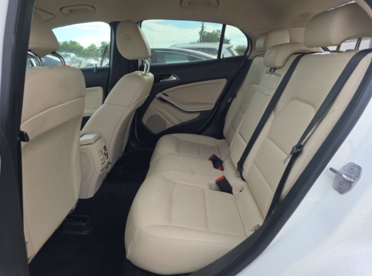 Used 2019 Mercedes-Benz GLA 250 w/ Premium Package image 7