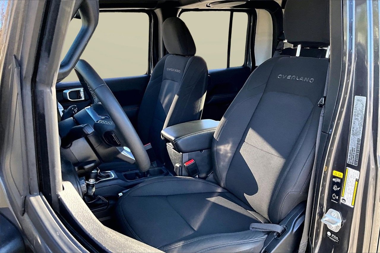 Certified 2023 Jeep Gladiator Overland image 21