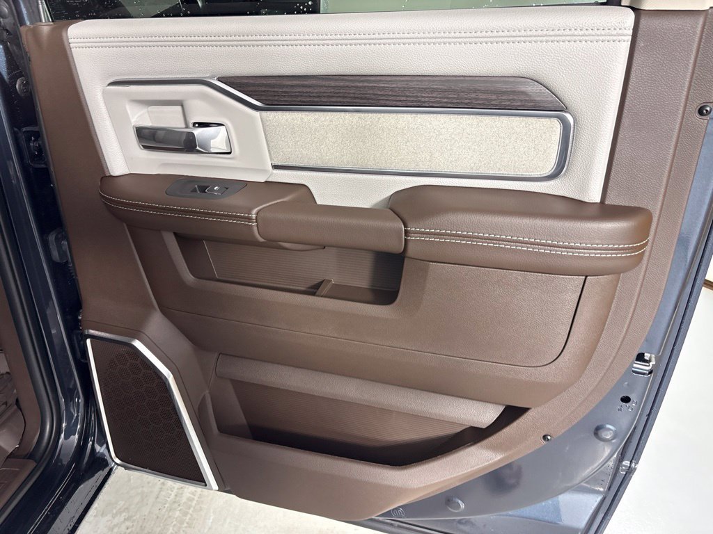New 2027 RAM 3500 Laramie AWD/4WD image 21