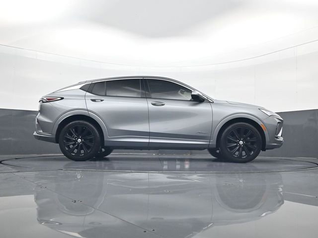 Used 2025 Buick Envista Avenir FWD image 24