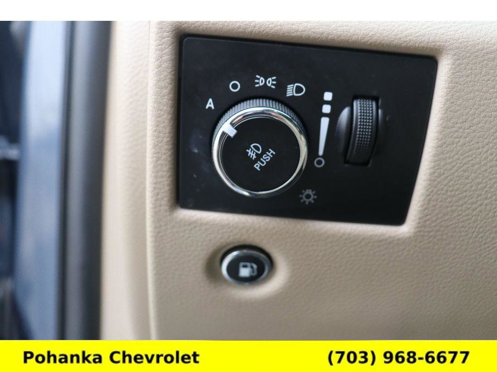 Used 2019 Jeep Grand Cherokee Limited image 24