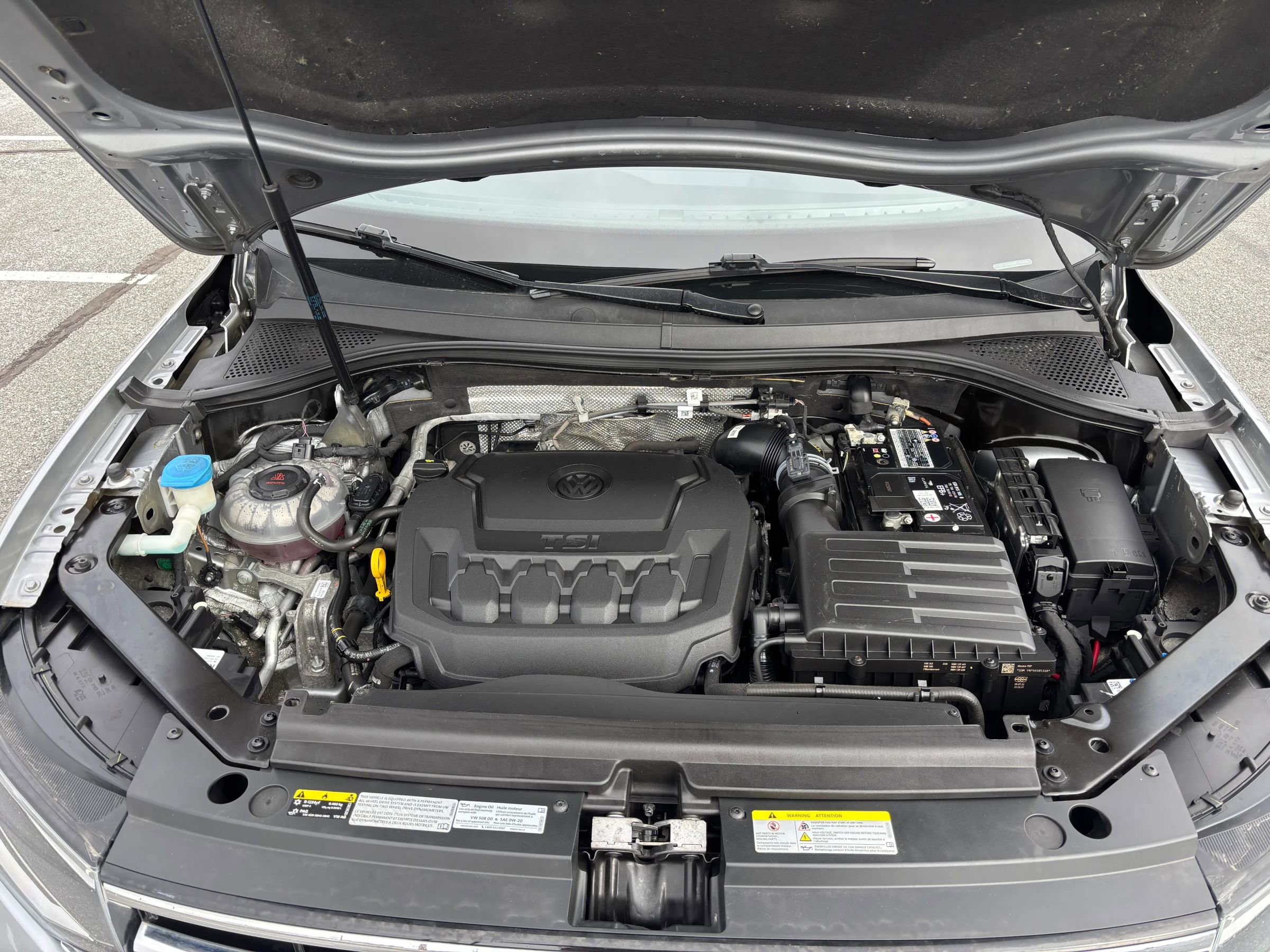 Used 2022 Volkswagen Tiguan SE image 24