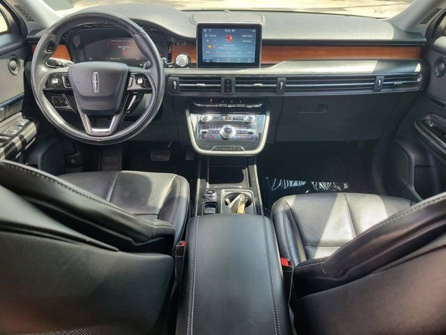 Certified 2022 Lincoln Corsair Reserve w/ Luxury Package image 18
