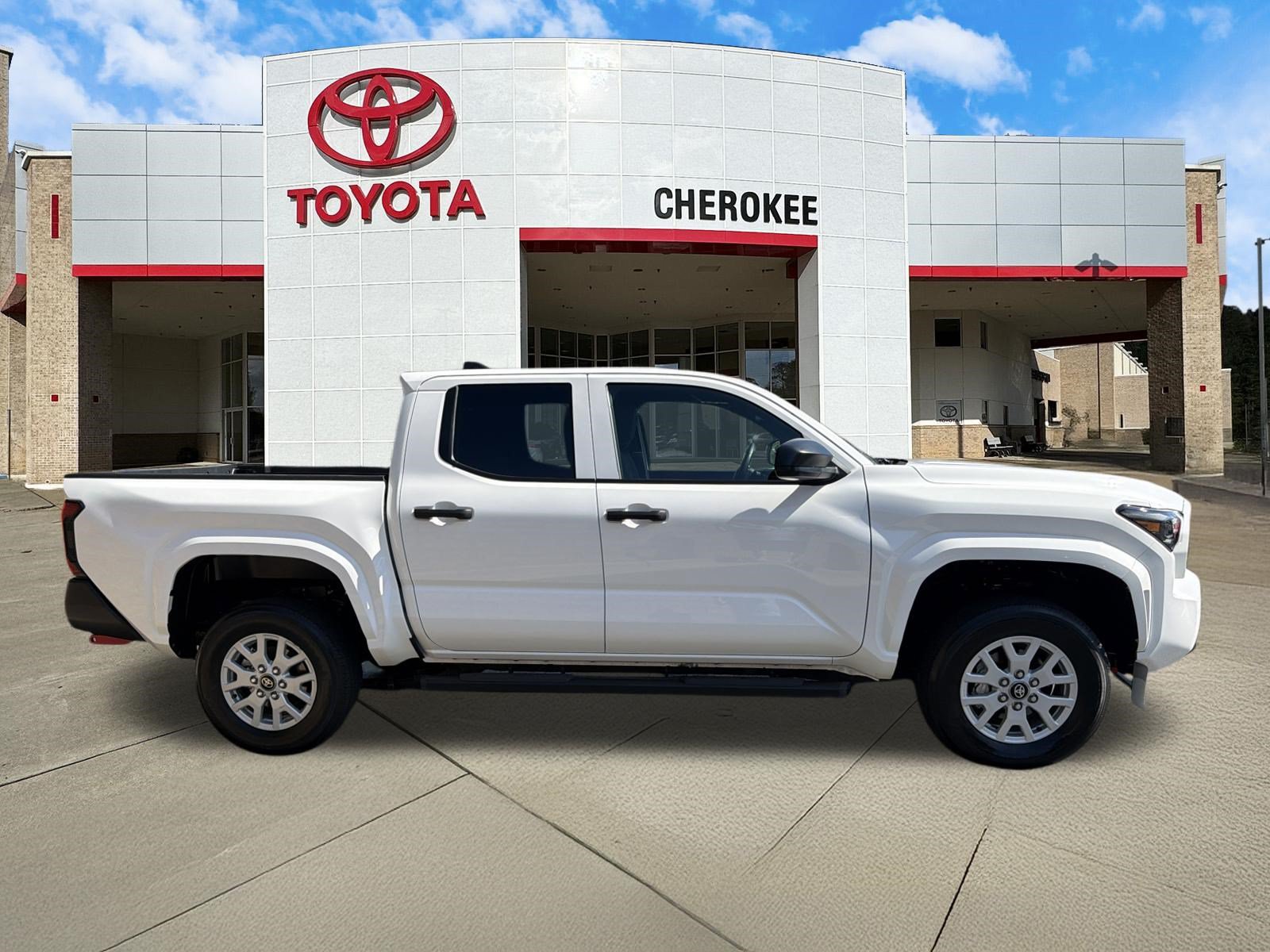 Used 2025 Toyota Tacoma SR RWD image 4