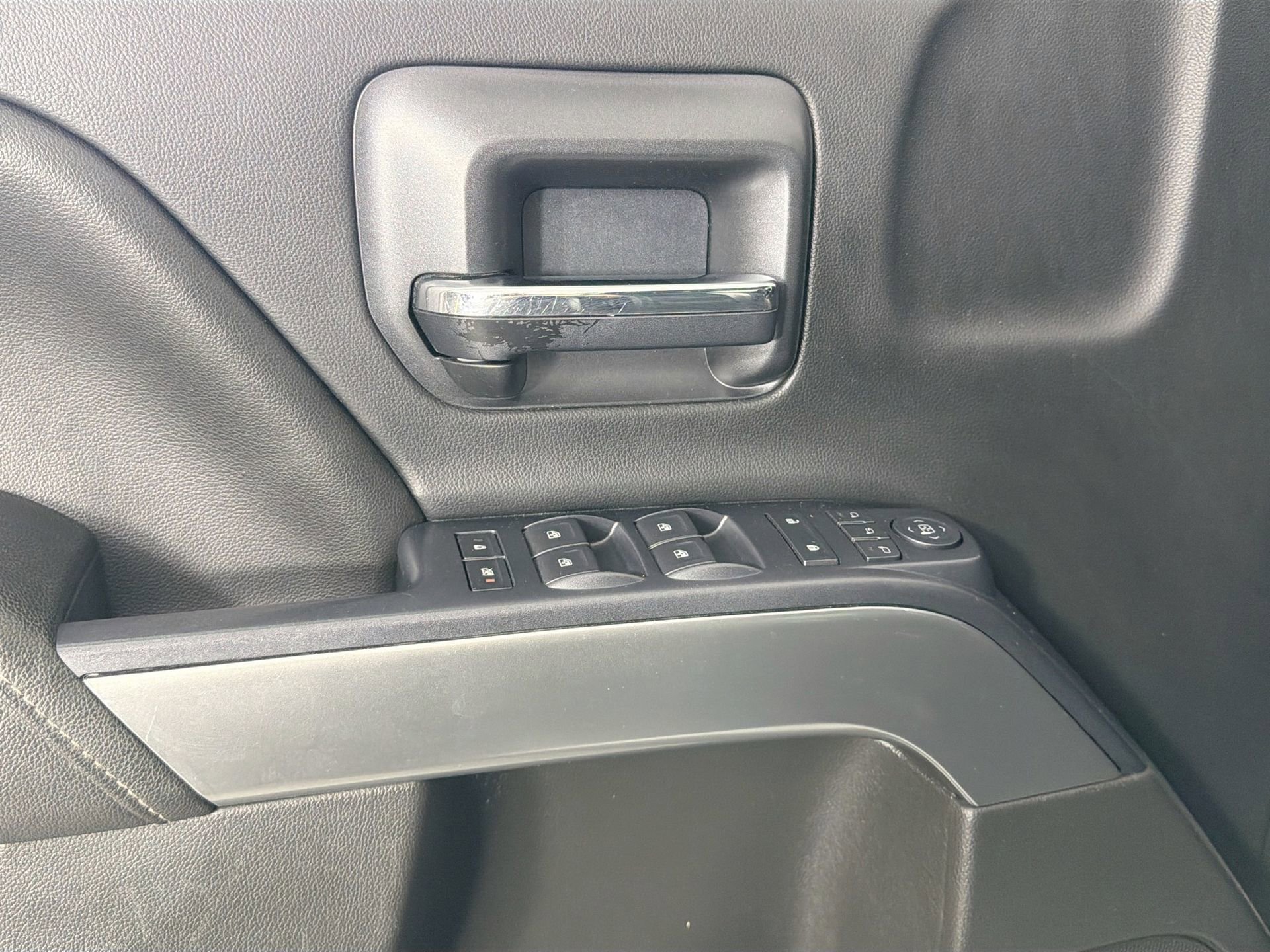 Used 2015 Chevrolet Silverado 1500 LT w/ All Star Edition image 18