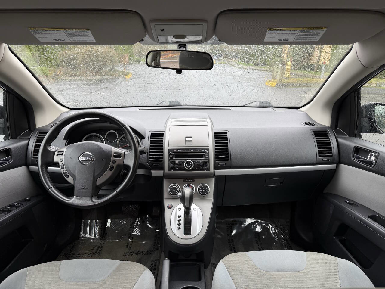 Used 2010 Nissan Sentra 2.0 SR w/ Convenience Pkg image 13