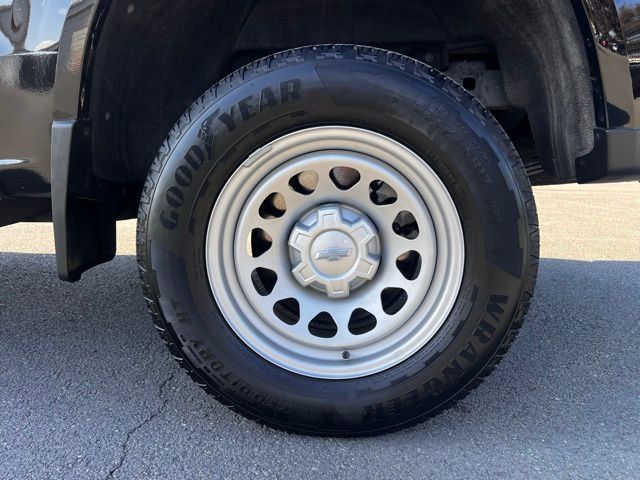 Used 2023 Chevrolet Colorado W/T image 13