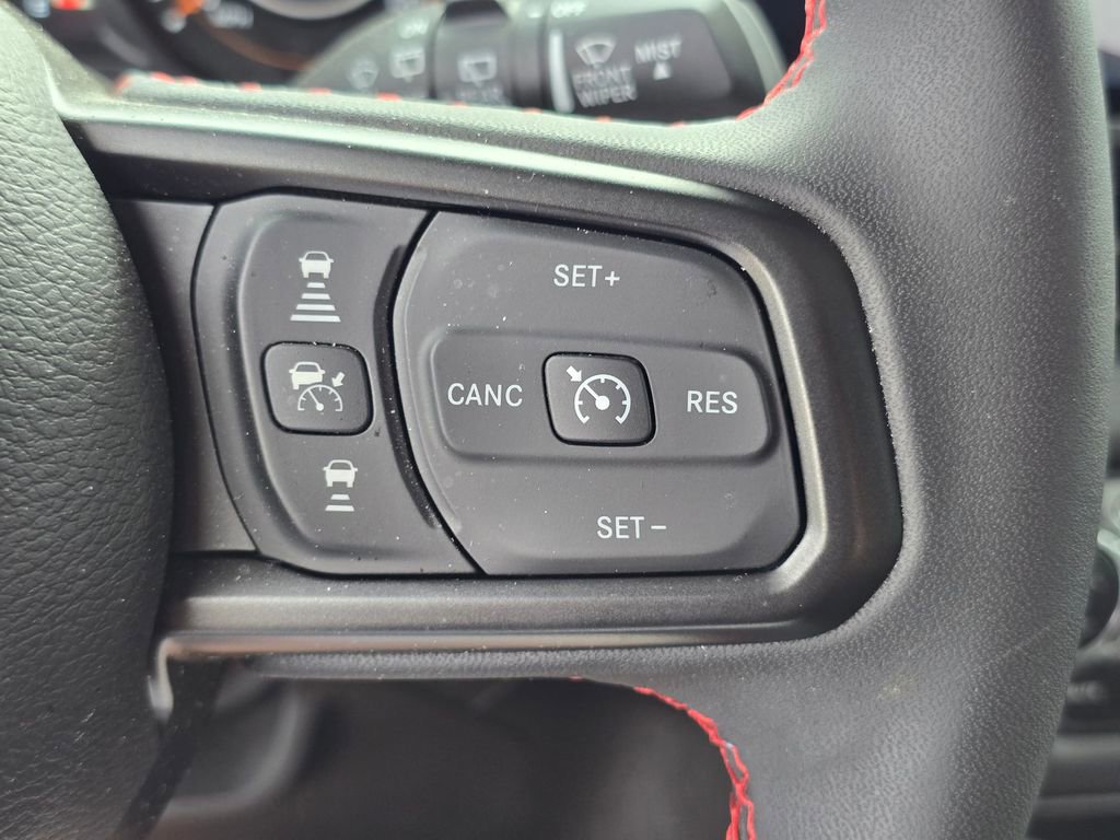 Used 2024 Jeep Wrangler Unlimited Rubicon w/ XTREMEE 35" Tire Package image 31