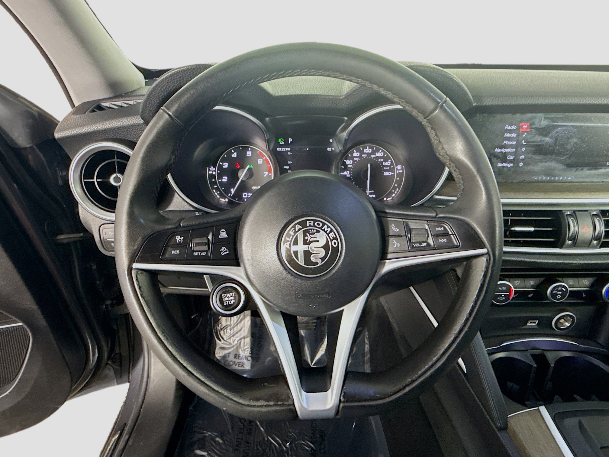 Used 2018 Alfa Romeo Stelvio Ti image 13