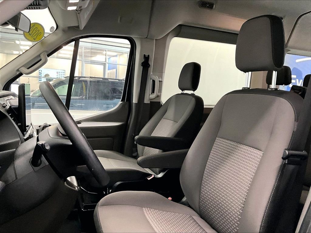 Used 2024 Ford Transit 350 XLT image 10