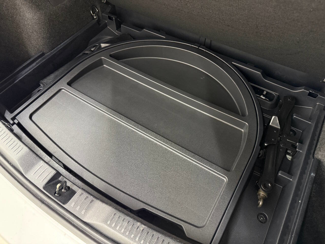 Used 2017 Toyota Corolla iM FWD image 68
