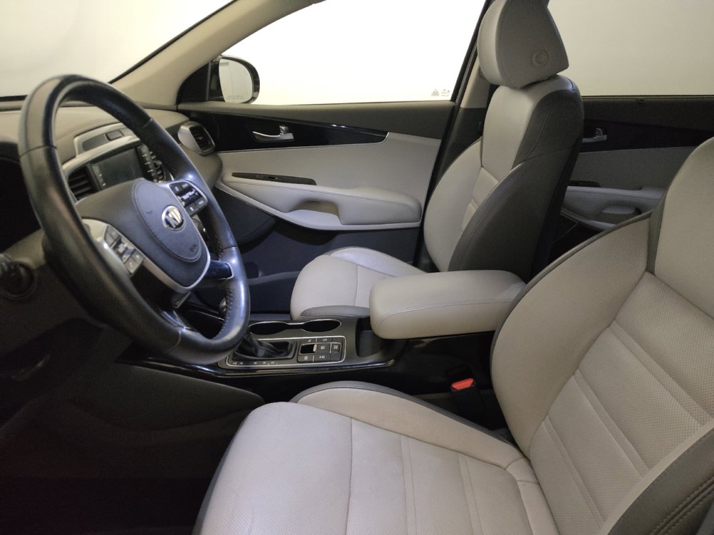 Used 2019 Kia Sorento SX w/ SX Touring Package AWD/4WD image 17