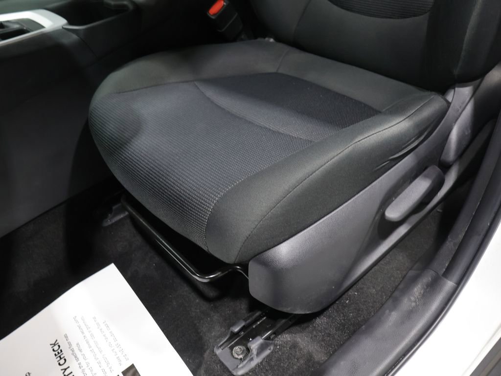 Used 2023 Toyota RAV4 LE image 12