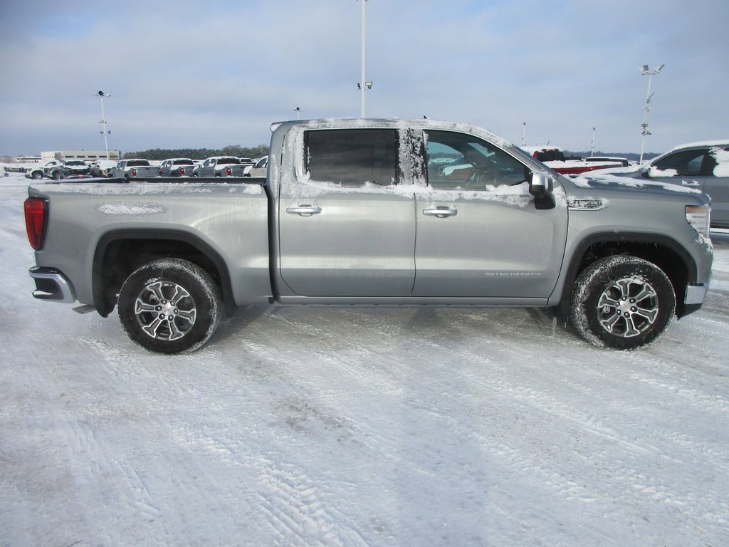 New 2026 GMC Sierra 1500 SLT image 3