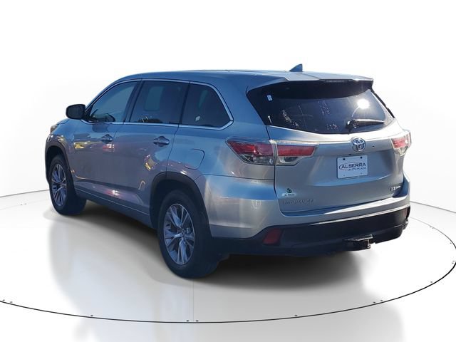 Used 2014 Toyota Highlander Plus AWD/4WD image 3