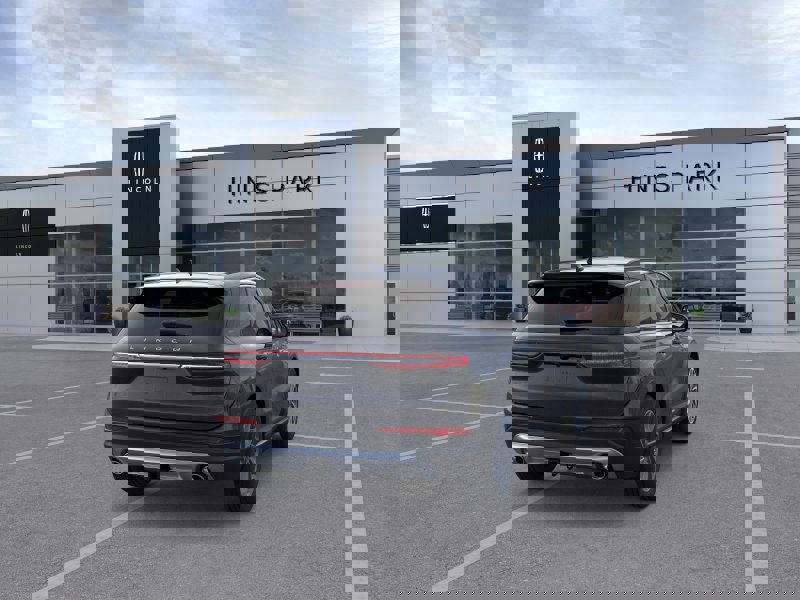 New 2026 Lincoln Corsair Premiere image 8