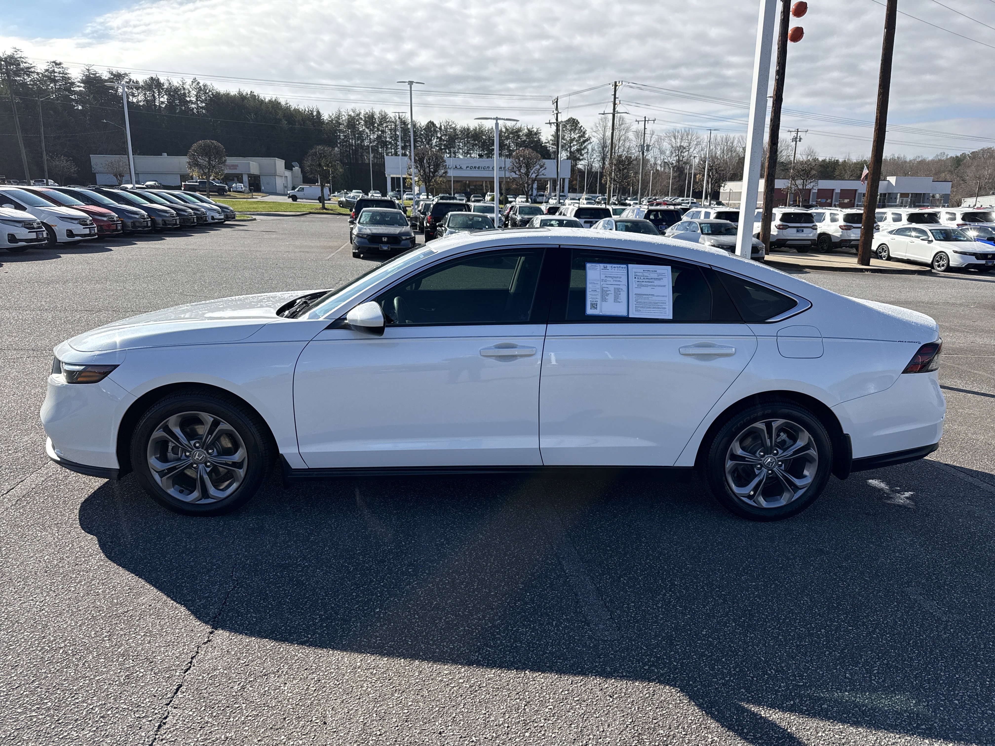 Used 2024 Honda Accord EX image 7