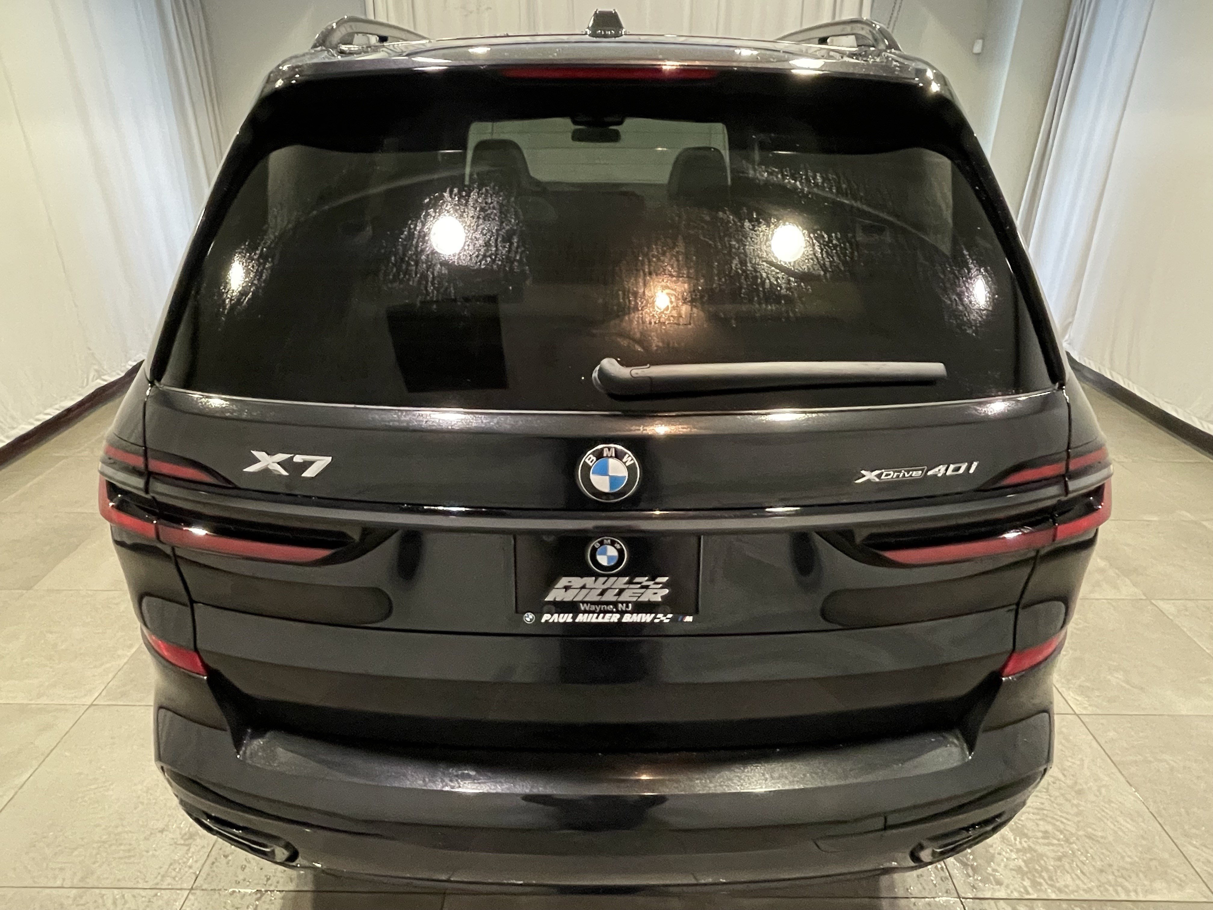 New 2027 BMW X7 xDrive40i w/ M Sport Package AWD/4WD image 5