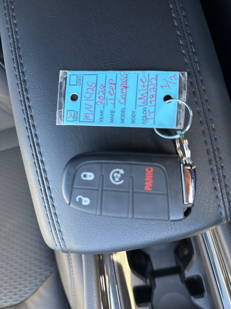 New 2026 Jeep Compass Latitude image 23