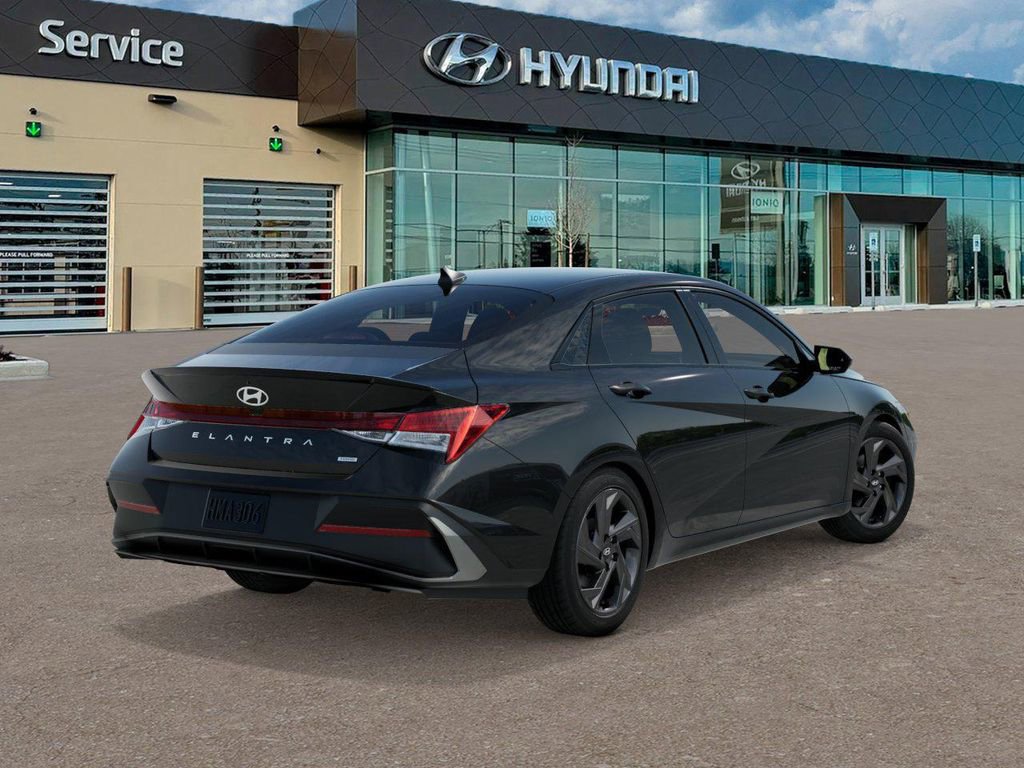 New 2026 Hyundai Elantra Sport image 3