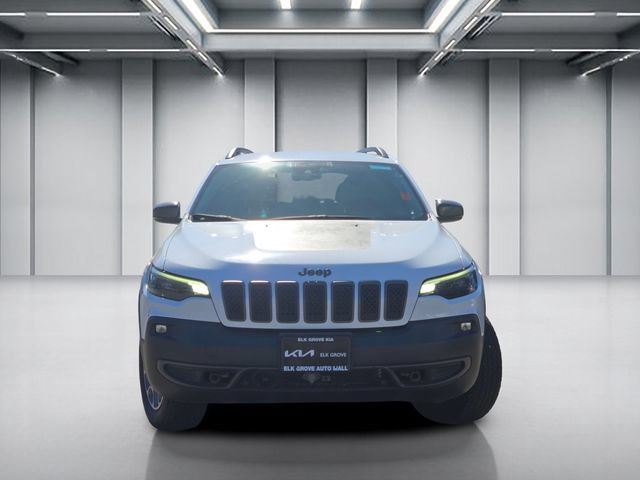 Used 2021 Jeep Cherokee Trailhawk AWD/4WD image 2