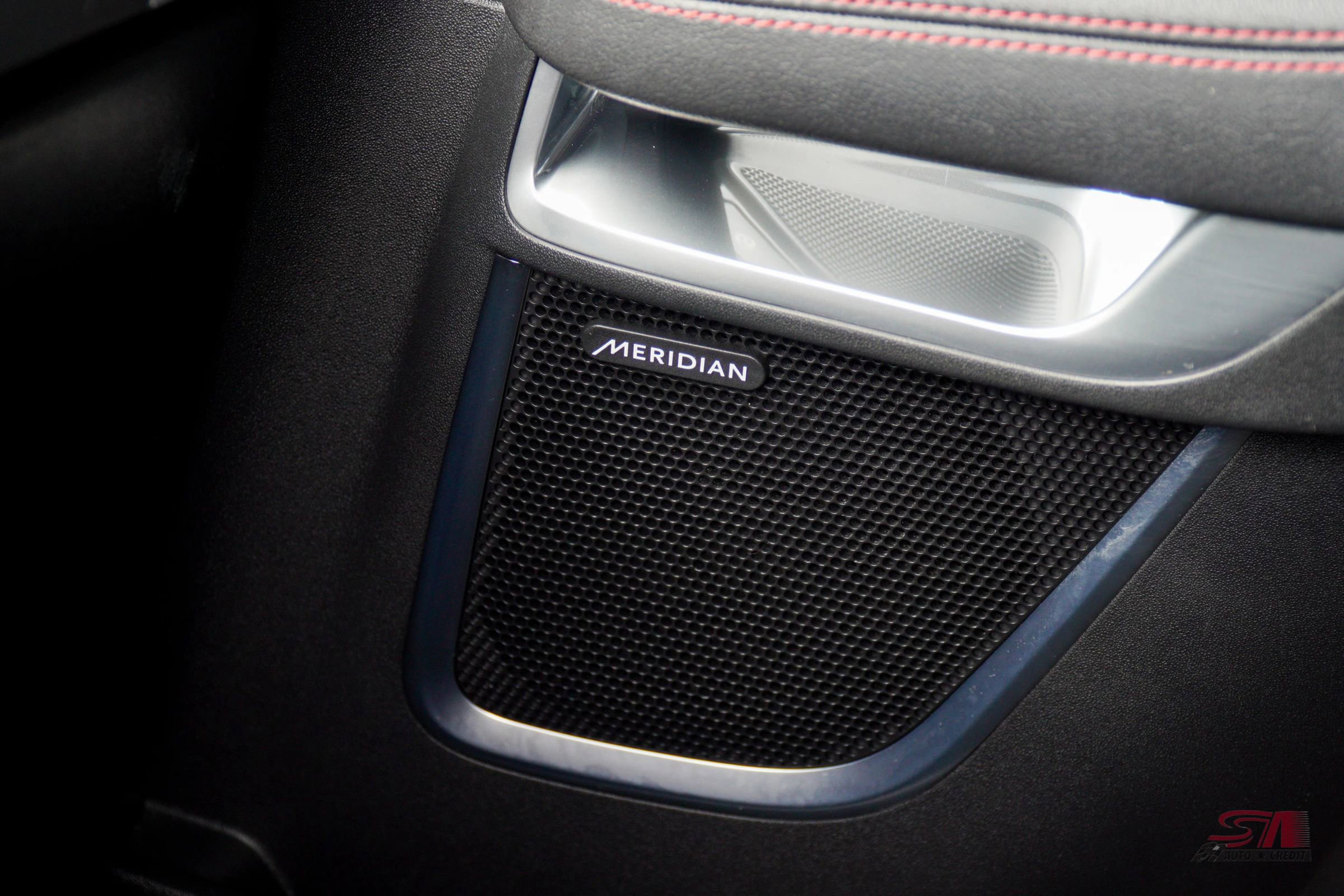 Used 2020 Jaguar E-PACE Checkered Flag image 30