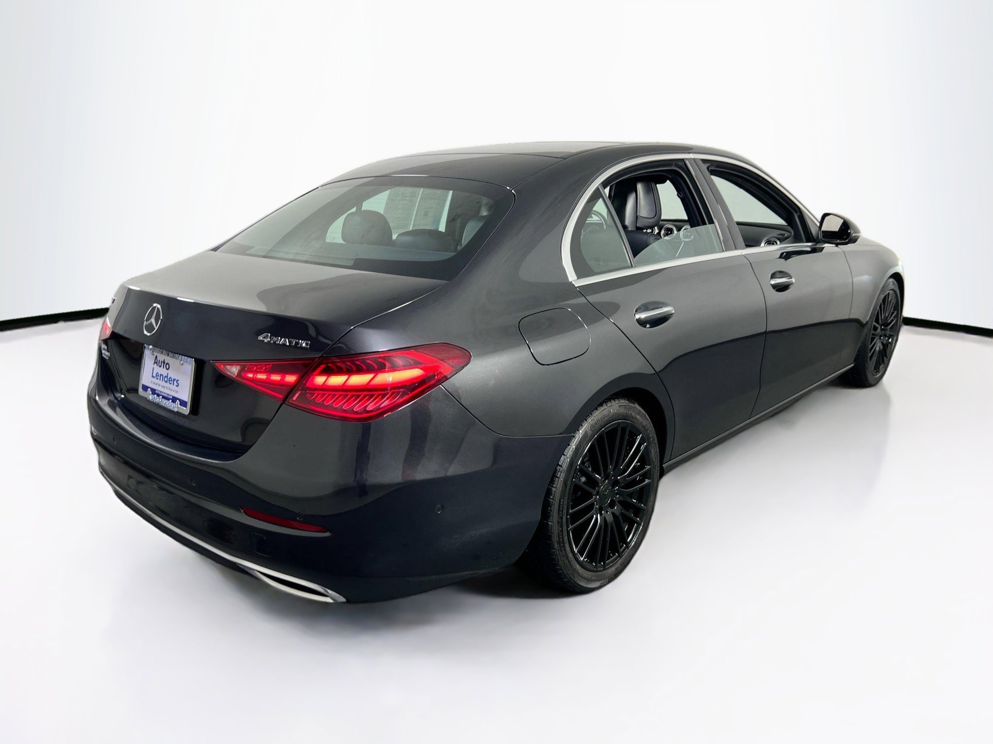 Used 2022 Mercedes-Benz C 300 4MATIC Sedan image 5