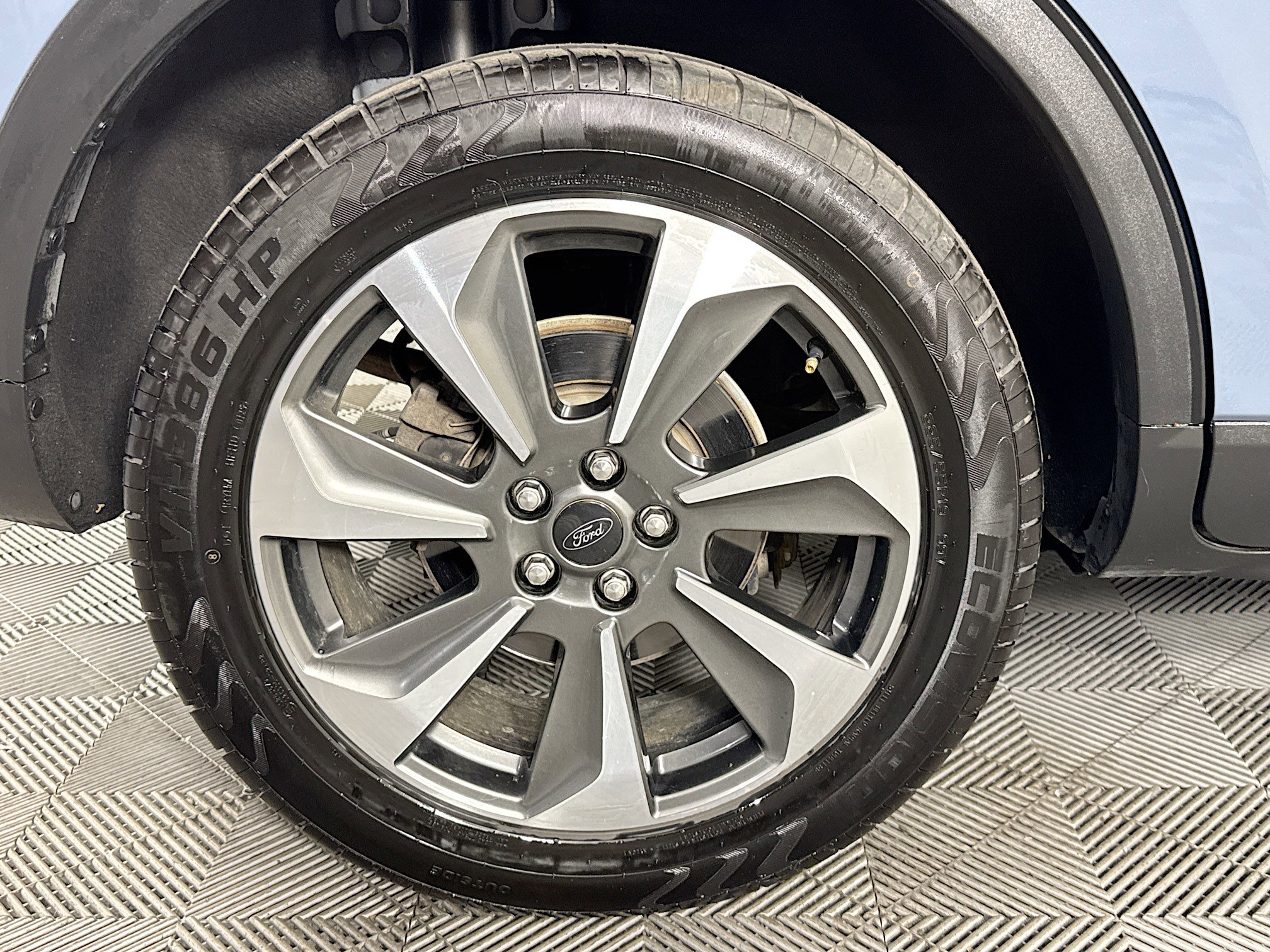Used 2024 Ford Escape Platinum AWD/4WD image 32