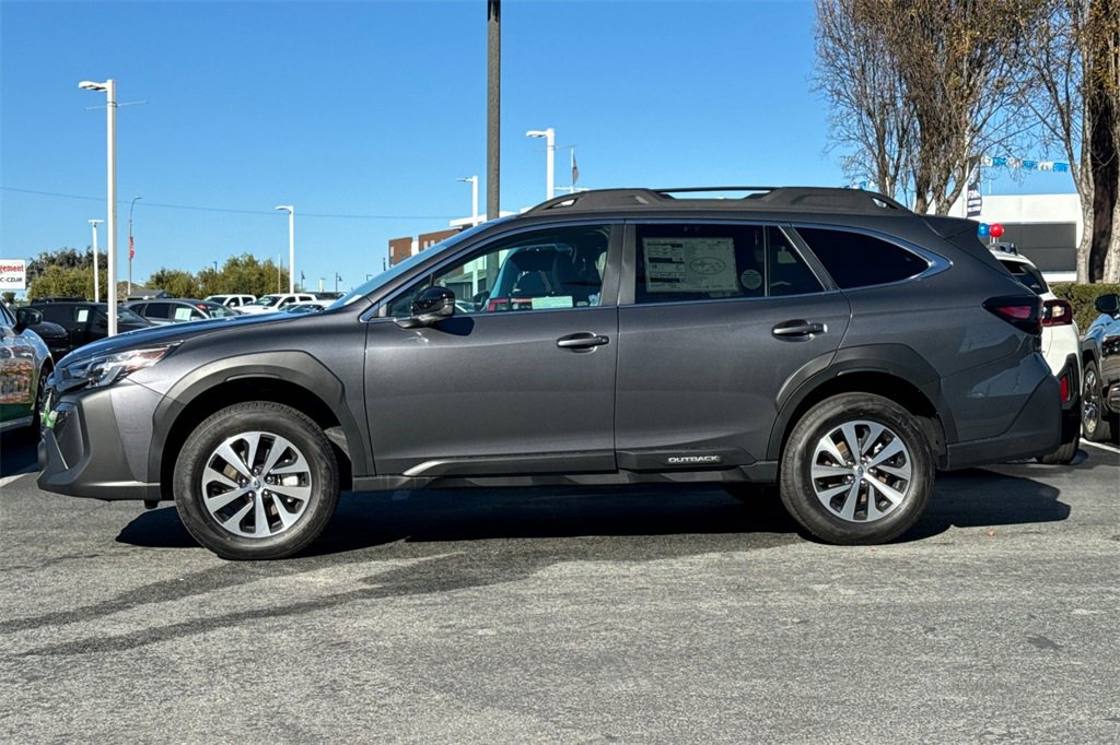 New 2025 Subaru Outback Premium image 7