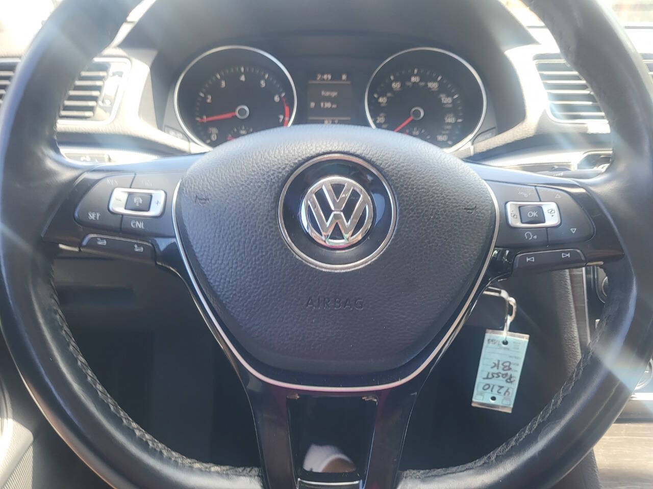 Used 2016 Volkswagen Passat 1.8T SE FWD image 52
