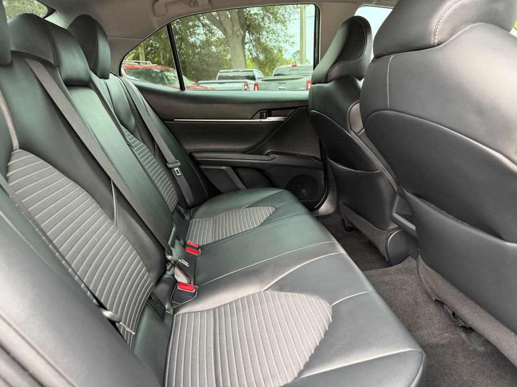 Used 2023 Toyota Camry SE w/ Convenience Package FWD image 8